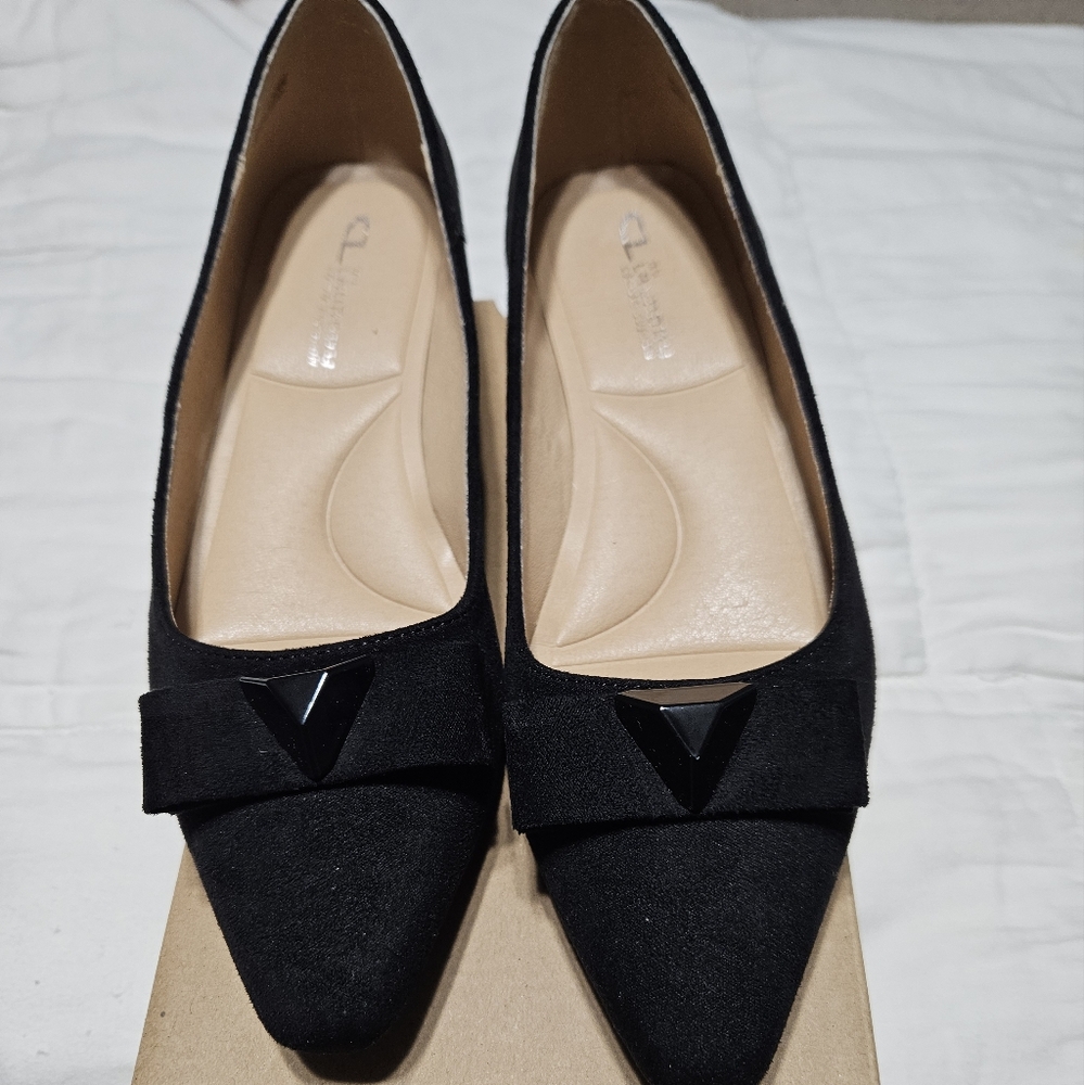 CL By Laundry Women's Flats